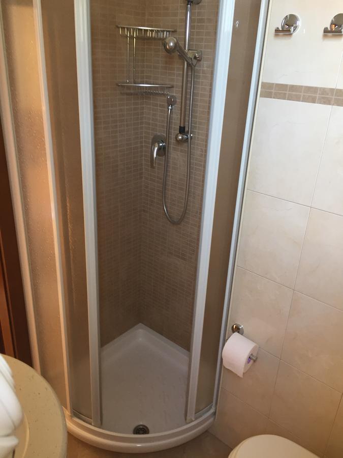 Hotel Mirabel Ρίμινι Εξωτερικό φωτογραφία