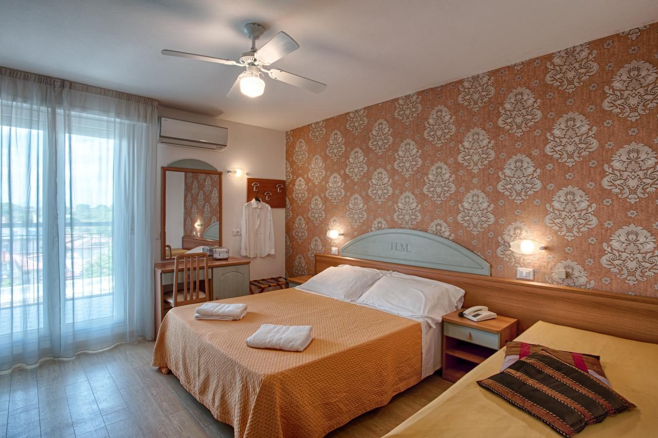 Hotel Mirabel Ρίμινι Εξωτερικό φωτογραφία